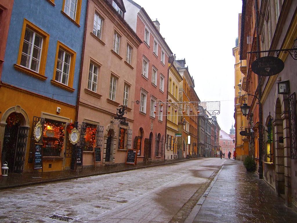 Old Town Snug Apartment Varşovia Exterior foto